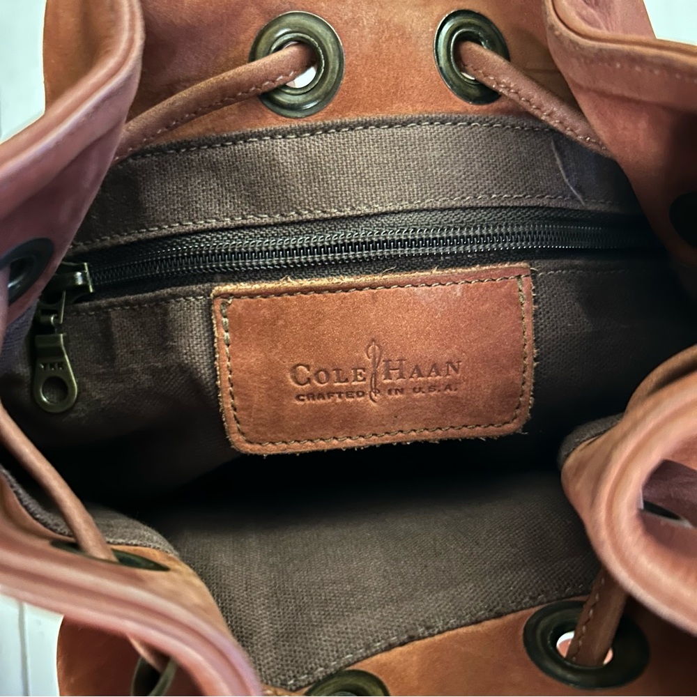 Cole Haan // Bucket bag - Picture 2 of 9